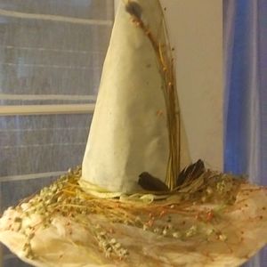 Wiccan witch hat... Gorgeous, nature inspired for the white magic witches